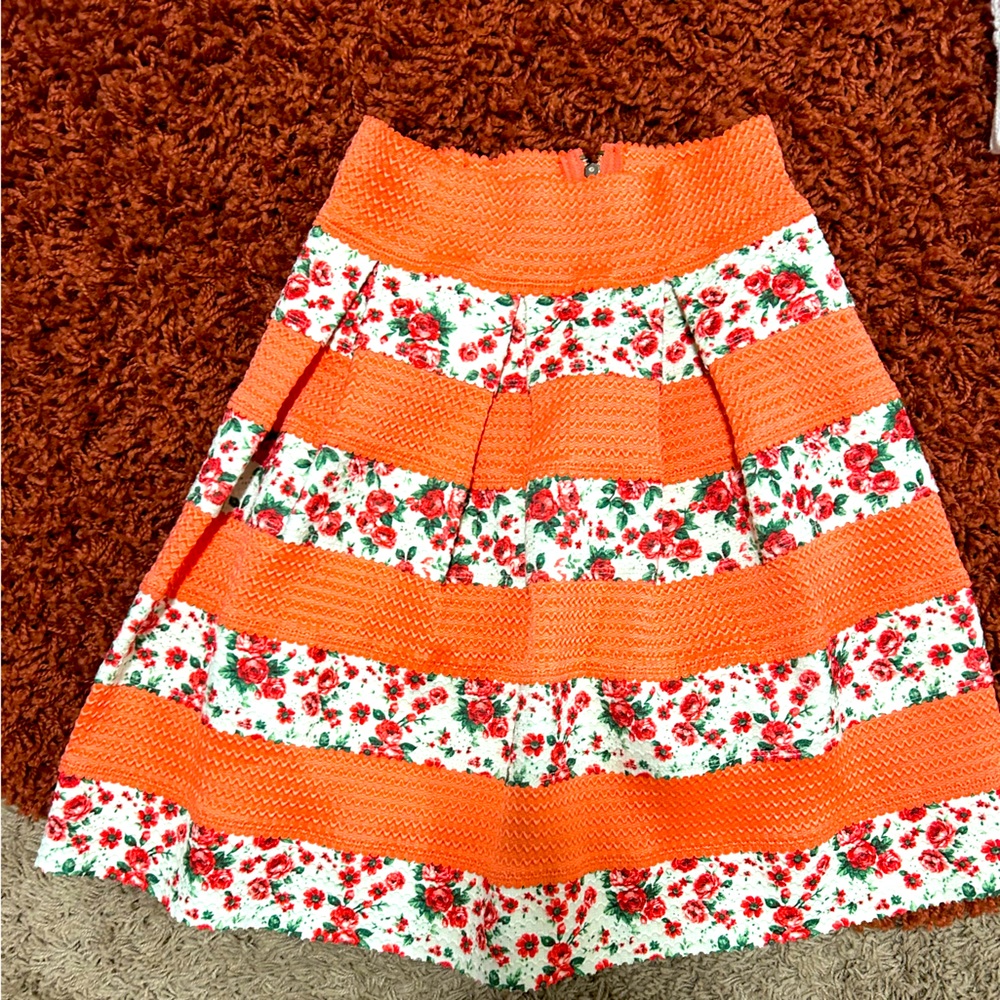 Gorgeous spring skirt